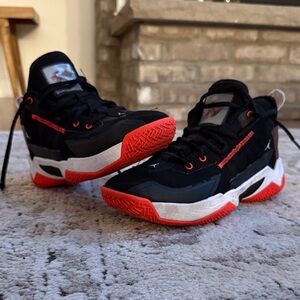 Nike Black and Red Performance Sneakers
